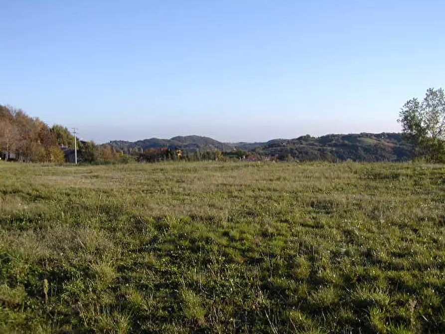 Immagine 3 di Terreno edificabile in vendita  in Via a Montese