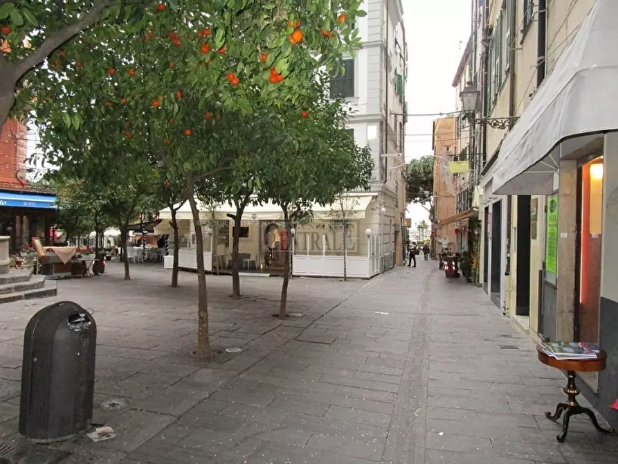 Immagine 1 di Appartamento in vendita  in Piazza Bresca a San Remo