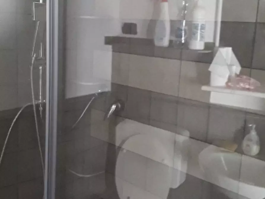 Immagine 3 di Garage in vendita  in via neghelli a Alassio