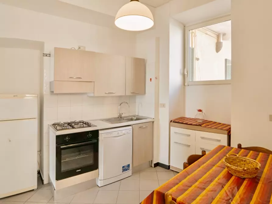 Immagine 9 di Appartamento in affitto  a Alassio