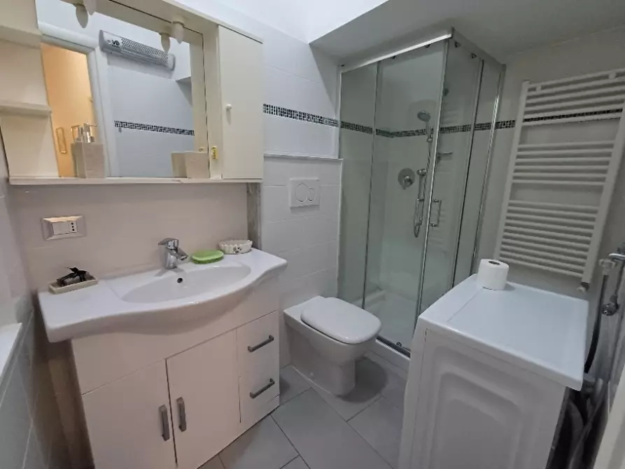 Immagine 5 di Appartamento in affitto  a Alassio