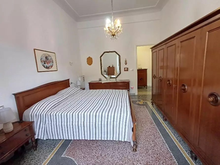 Immagine 6 di Appartamento in affitto  a Alassio