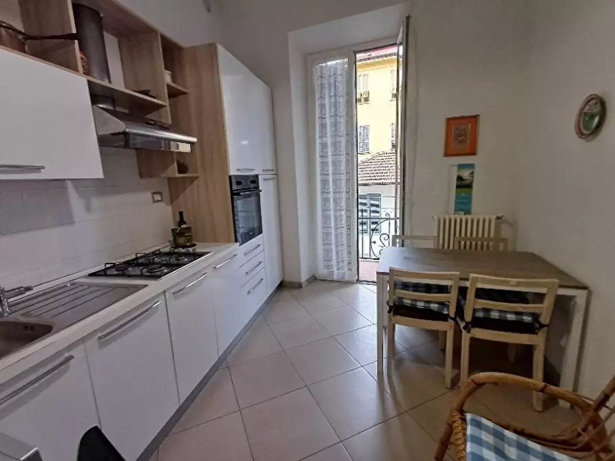 Immagine 10 di Appartamento in affitto  a Alassio