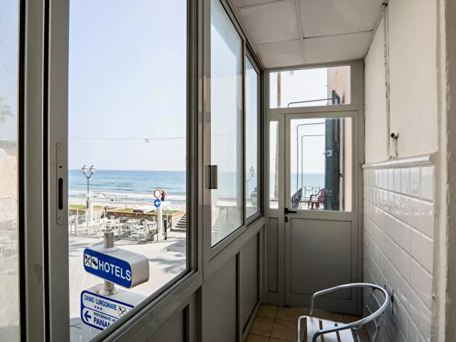 Immagine 9 di Appartamento in affitto  a Alassio