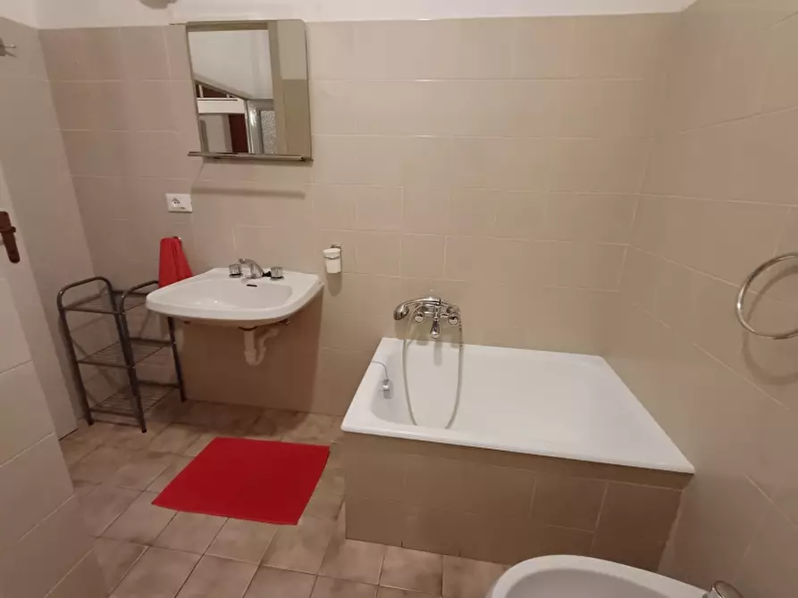 Immagine 16 di Porzione di casa in vendita  a Alassio