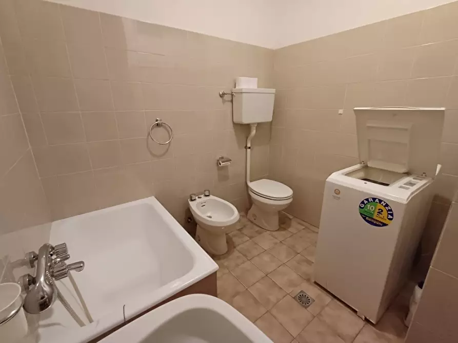 Immagine 18 di Porzione di casa in vendita  a Alassio