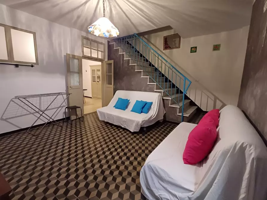 Immagine 23 di Porzione di casa in vendita  a Alassio