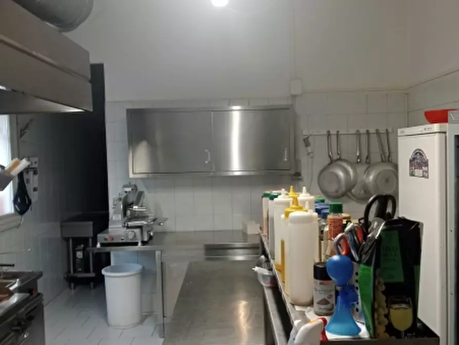 Immagine 10 di Bar / Ristorante in vendita  a Garessio