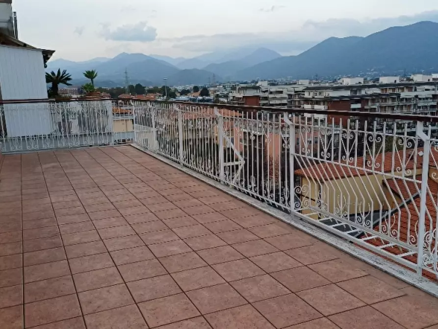 Immagine 4 di Attico in vendita  a Albenga