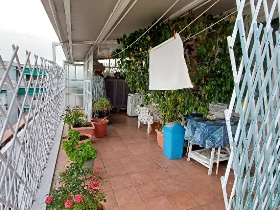 Immagine 5 di Attico in vendita  a Albenga