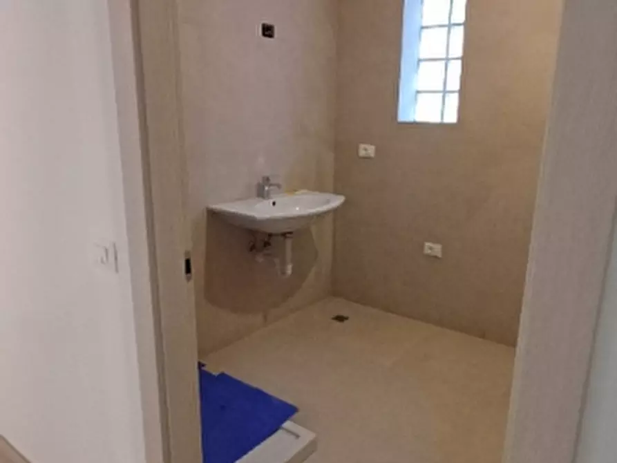 Immagine 5 di Appartamento in vendita  a Villanova D'albenga