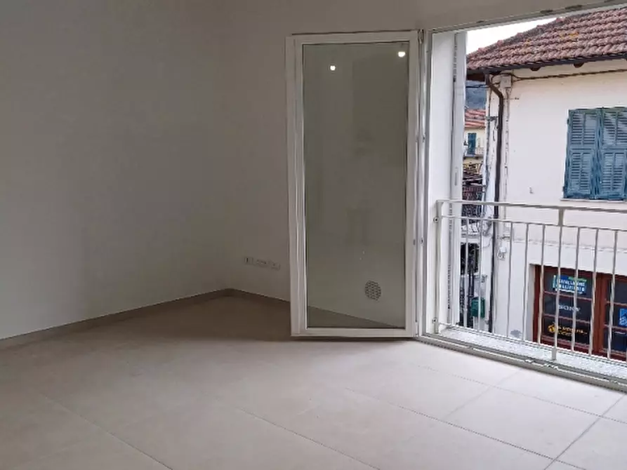 Immagine 22 di Appartamento in vendita  a Villanova D'albenga