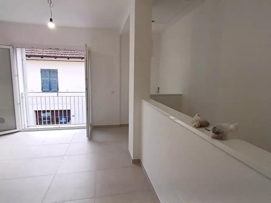 Immagine 9 di Appartamento in vendita  a Villanova D'albenga