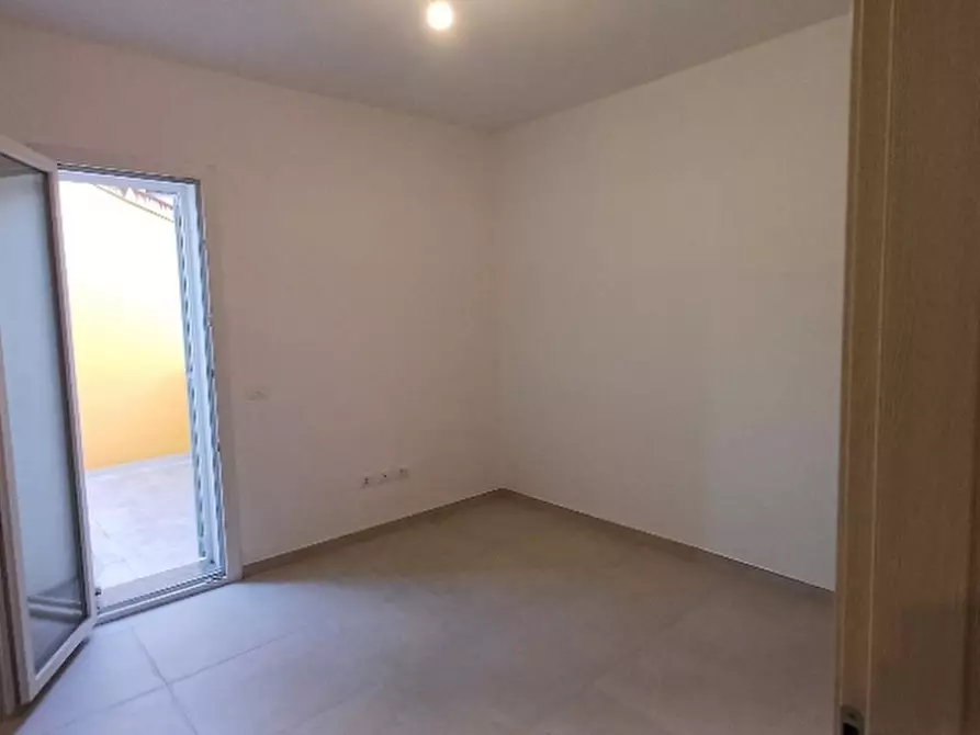 Immagine 10 di Appartamento in vendita  a Villanova D'albenga