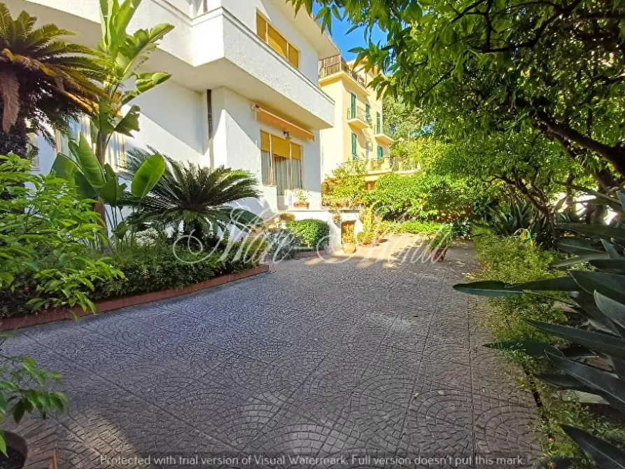 casa indipendente in vendita ad Alassio