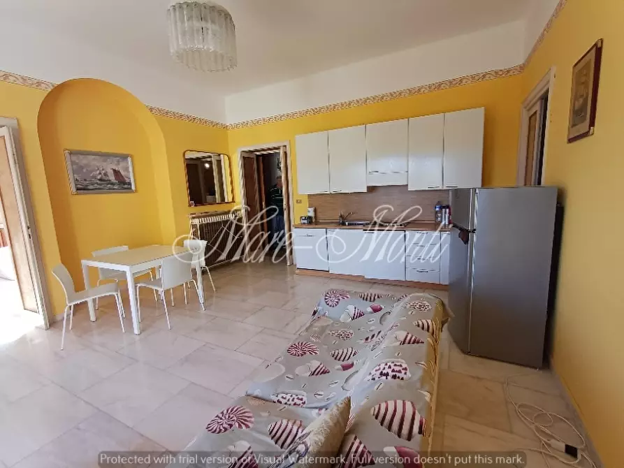 Immagine 15 di Villa in vendita  in viale sant'erasmo 1 a Alassio