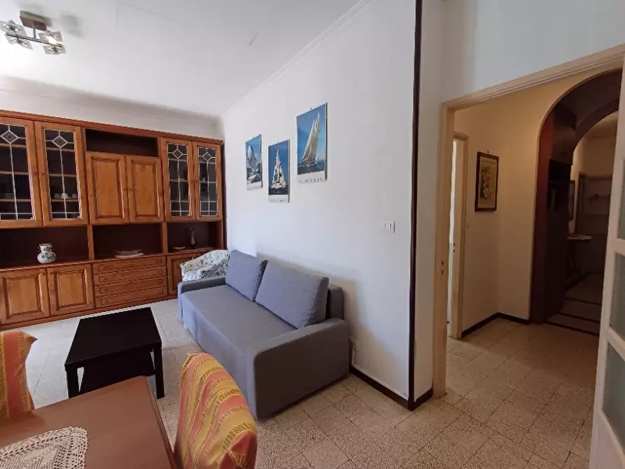 Immagine 14 di Appartamento in affitto  a Alassio