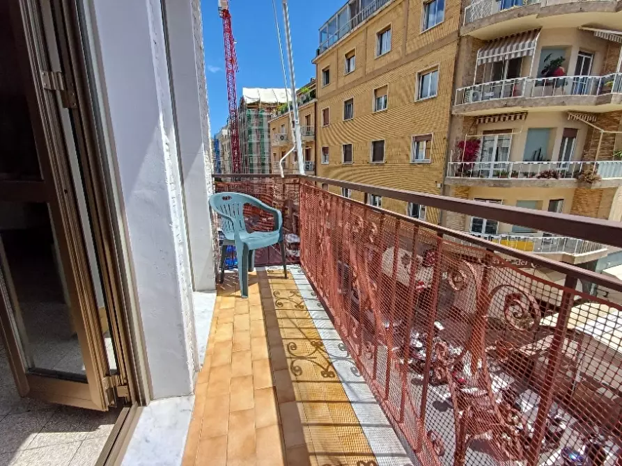 Immagine 6 di Appartamento in affitto  a Alassio