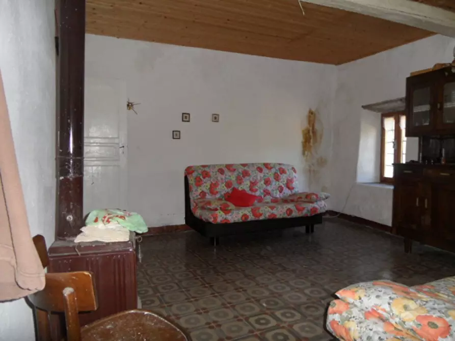 Immagine 9 di Rustico / casale in vendita  a Garessio