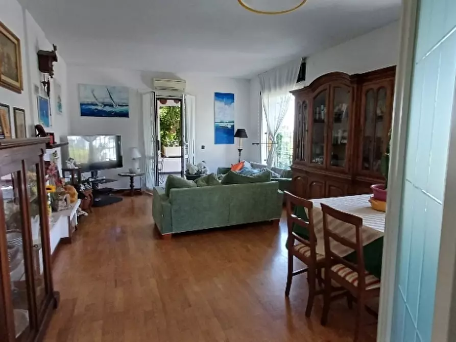 Immagine 25 di Villa in vendita  in via solibena a Alassio