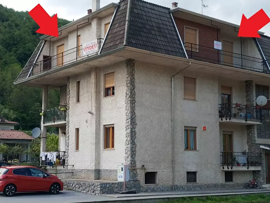 Immagine 40 di Attico in vendita  a Nucetto