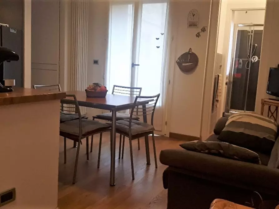 Immagine 16 di Appartamento in vendita  in via mazzini a Alassio