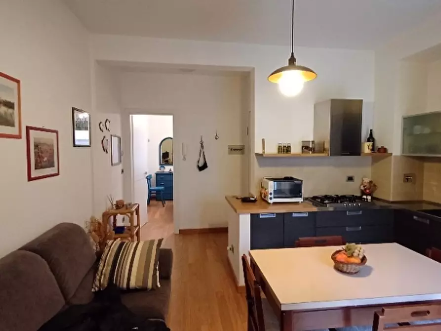 Immagine 28 di Appartamento in vendita  in via mazzini a Alassio