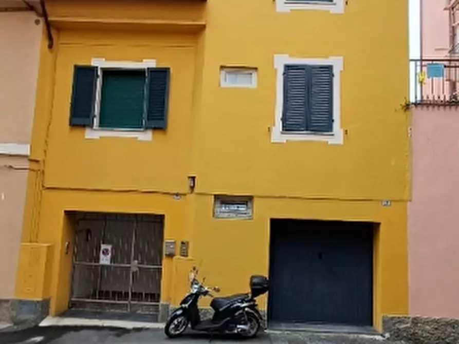 Immagine 39 di Appartamento in vendita  in via mazzini a Alassio