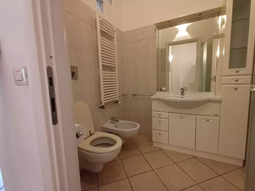 Immagine 10 di Appartamento in affitto  a Alassio