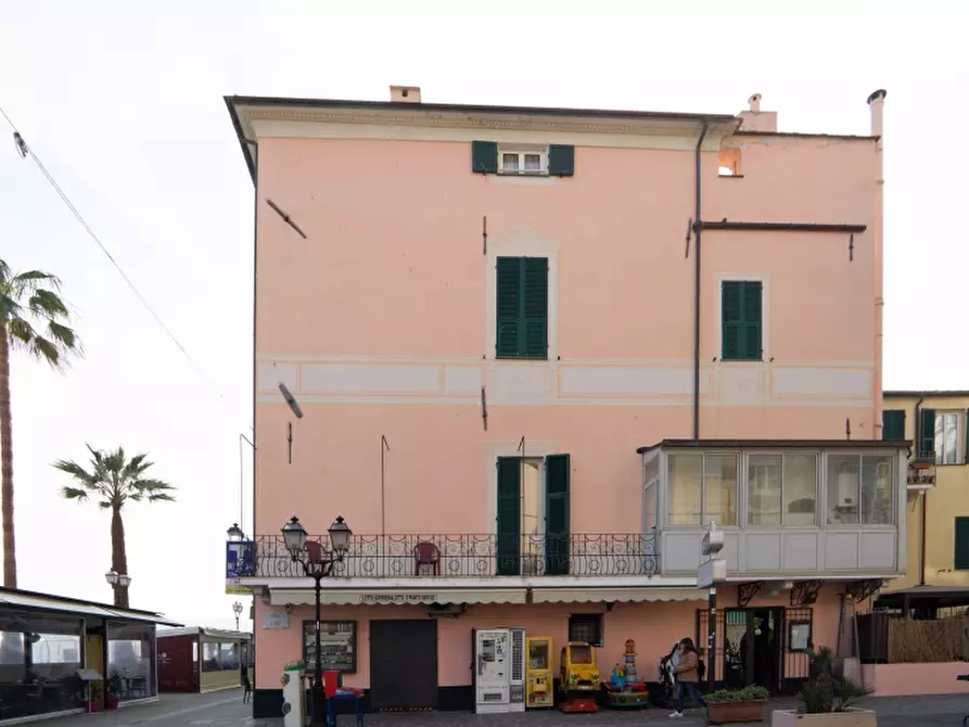 Immagine 16 di Appartamento in affitto  a Alassio