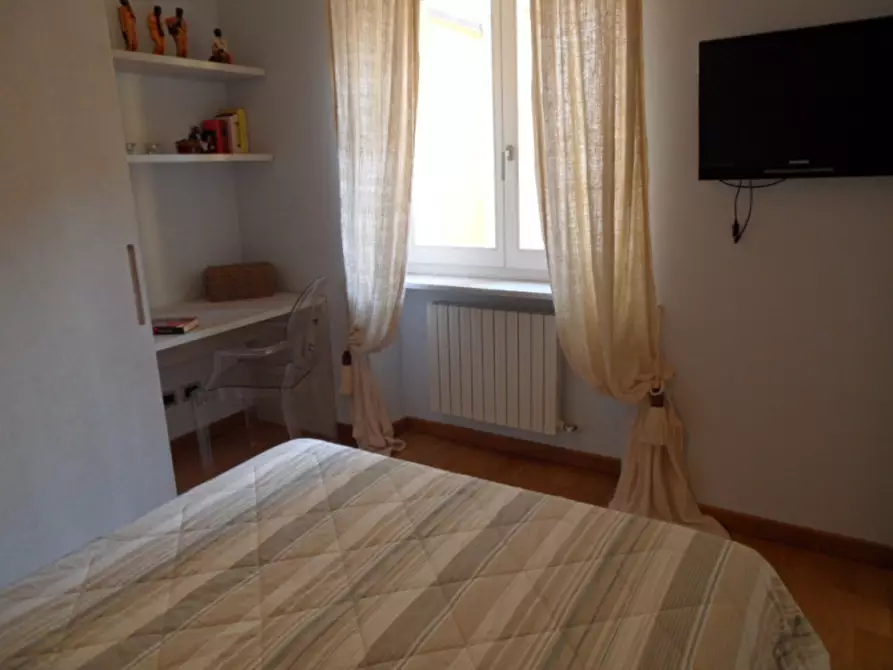 Immagine 4 di Appartamento in vendita  in via mazzini a Alassio