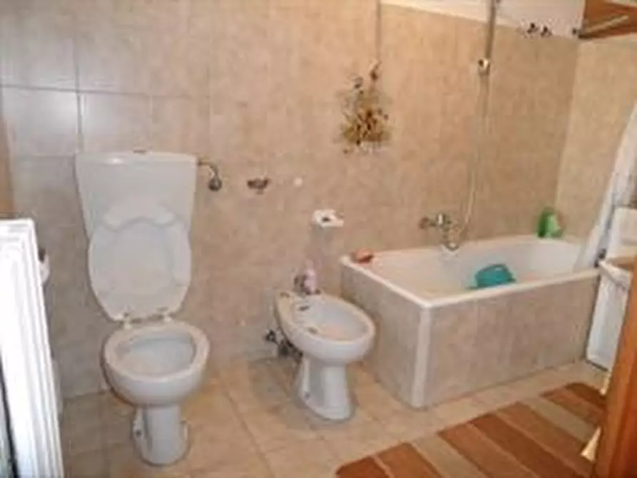 Immagine 4 di Appartamento in vendita  in via aleramo a Garessio