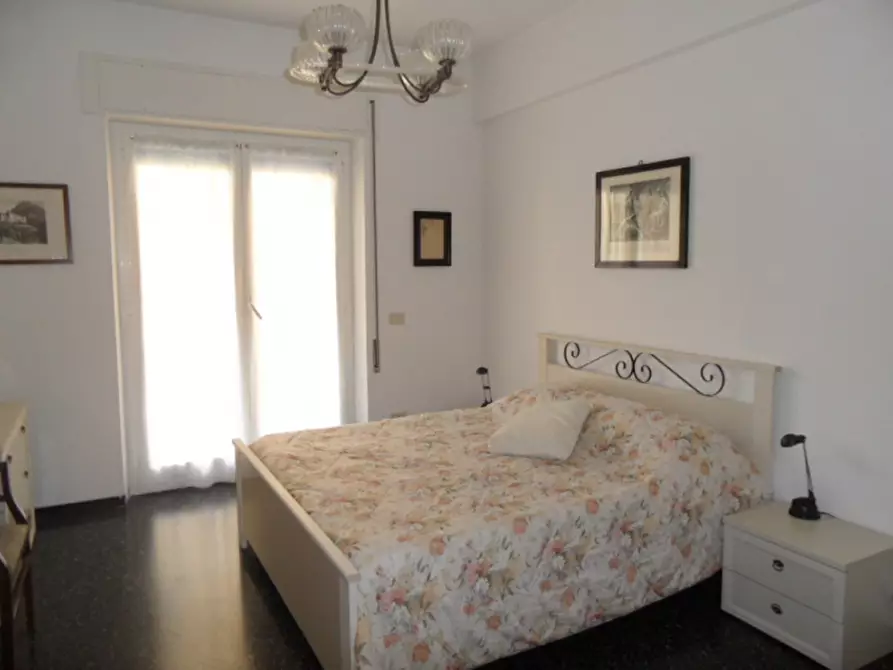 Immagine 21 di Appartamento in affitto  a Alassio