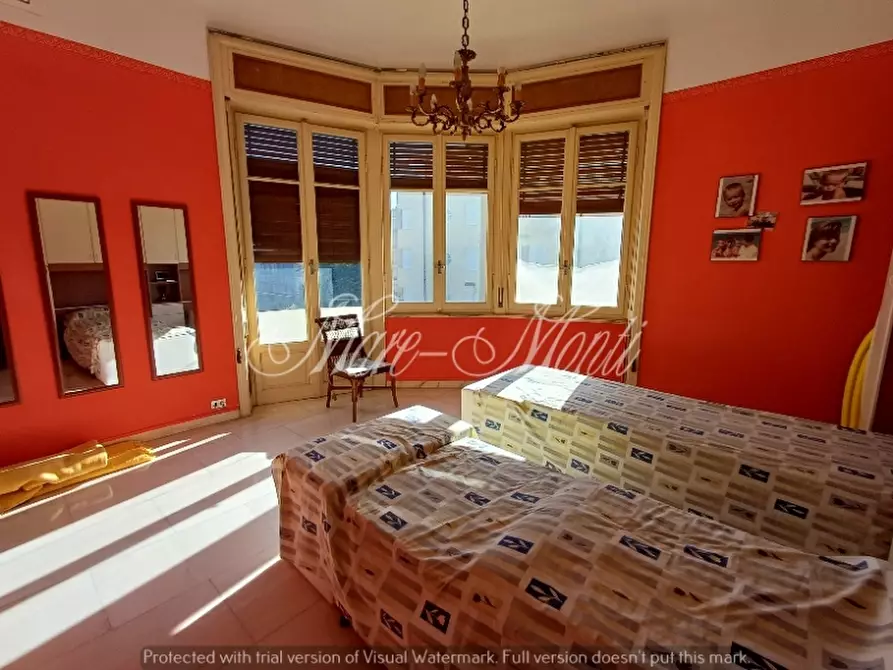 Immagine 28 di Villa in vendita  in viale sant'erasmo 1 a Alassio