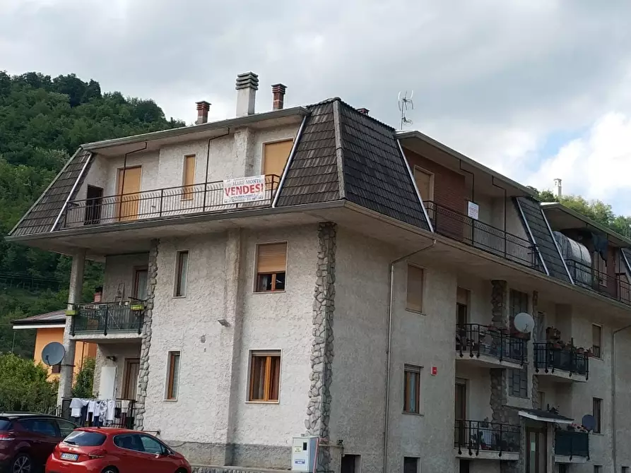 Immagine 23 di Attico in vendita  a Nucetto