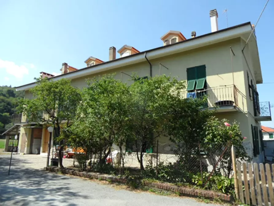 Immagine 1 di Casa semindipendente in vendita  a Garessio