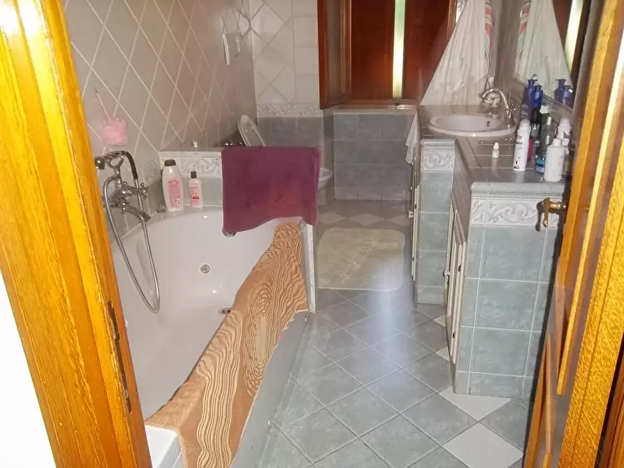 Immagine 10 di Villa in vendita  in via bolognese 1111 a Firenzuola