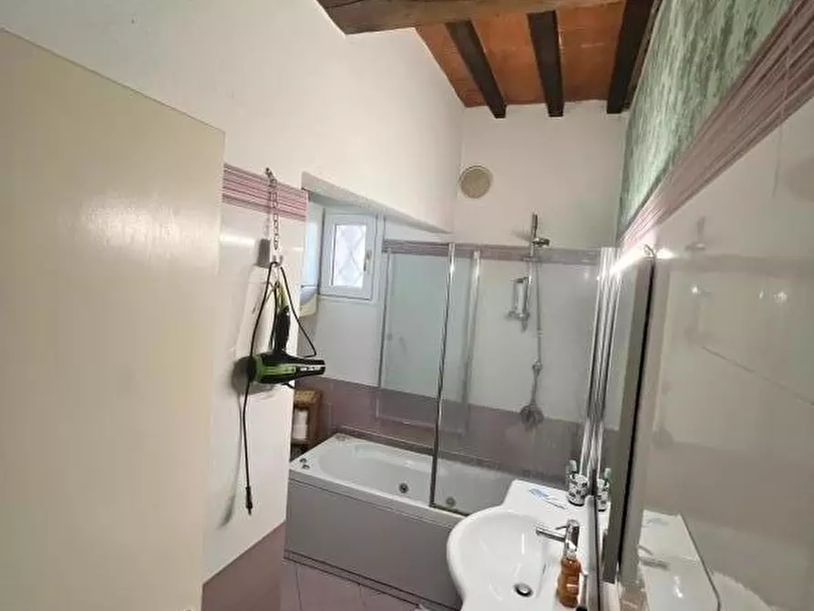 Immagine 13 di Appartamento in vendita  in san piero a sieve a Scarperia E San Piero