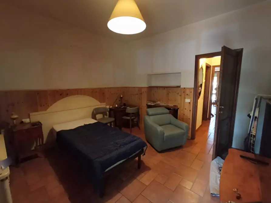 Immagine 2 di Appartamento in vendita  in viale Kennedy a Scarperia E San Piero