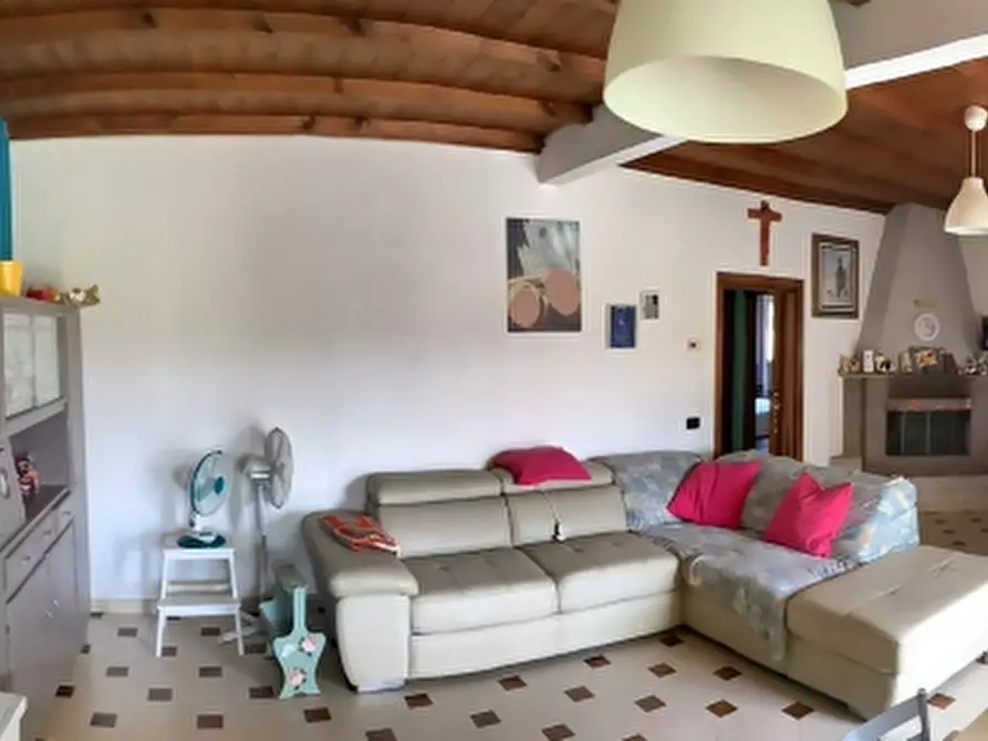 Immagine 3 di Appartamento in vendita  in Gabbiano a Scarperia E San Piero