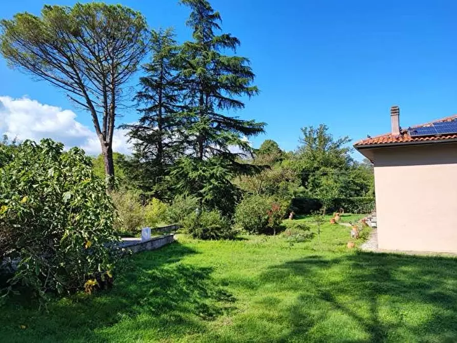 Immagine 21 di Villa in vendita  in via sagginalese a Vicchio