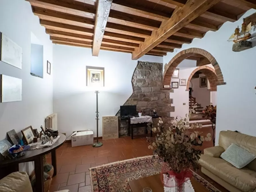 Immagine 15 di Azienda agricola in vendita  in RUFINA a Rufina