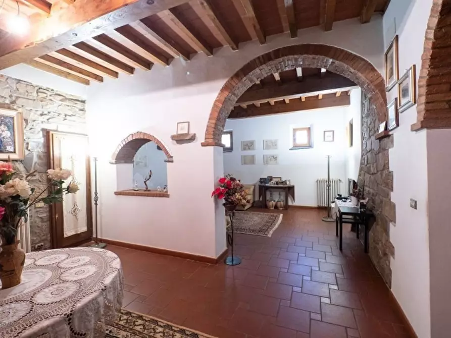 Immagine 4 di Azienda agricola in vendita  in RUFINA a Rufina