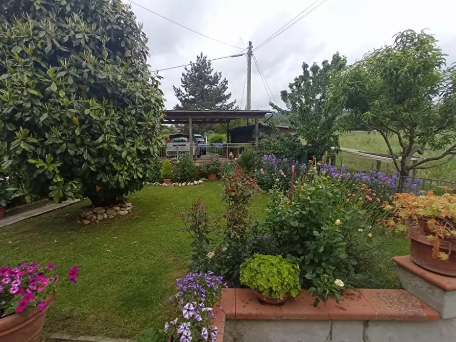 Immagine 1 di Appartamento in vendita  in SCARPERIA E SAN PIERO a Scarperia E San Piero