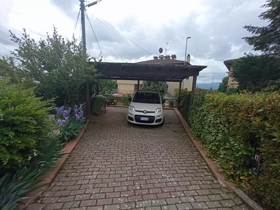 Immagine 4 di Appartamento in vendita  in SCARPERIA E SAN PIERO a Scarperia E San Piero