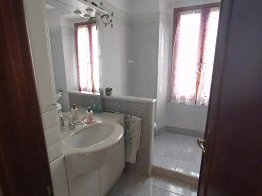 Immagine 13 di Appartamento in vendita  in SCARPERIA E SAN PIERO a Scarperia E San Piero