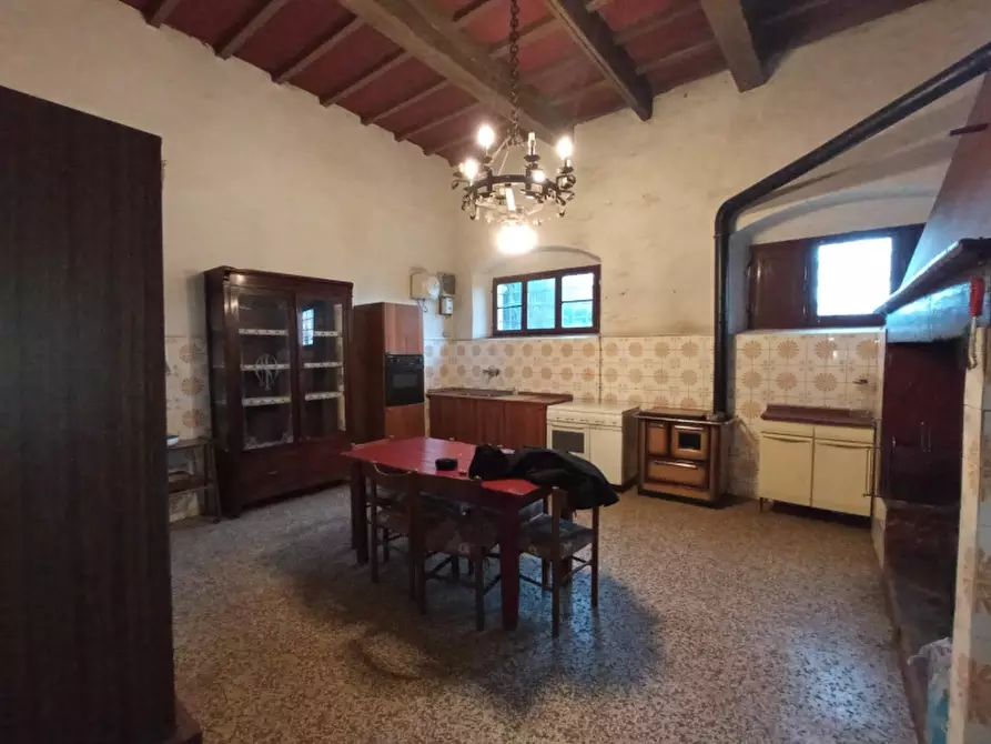 Immagine 17 di Azienda agricola in vendita  in San Piero a Sieve via provinciale a Scarperia E San Piero