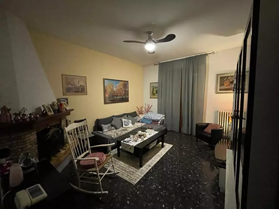 Immagine 3 di Appartamento in vendita  in san piero a sieve a Scarperia E San Piero