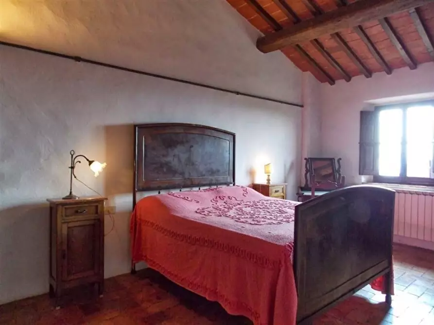 Immagine 11 di Immobile di prestigio in vendita  in FRAZIONE RONTA a Borgo San Lorenzo