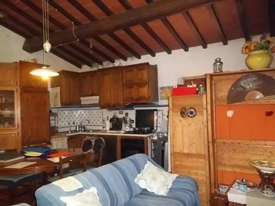 Immagine 5 di Appartamento in vendita  a Scarperia E San Piero